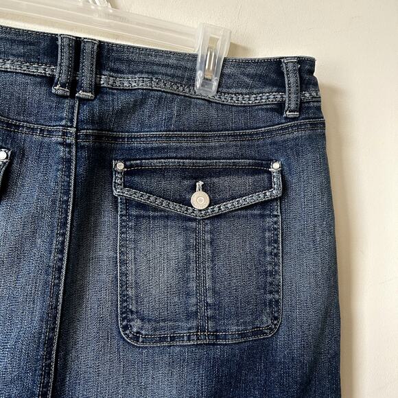White House Black Market Jean Skirt Denim Mini Size 12 A-Line Classic Dark Wash - Picture 4 of 7